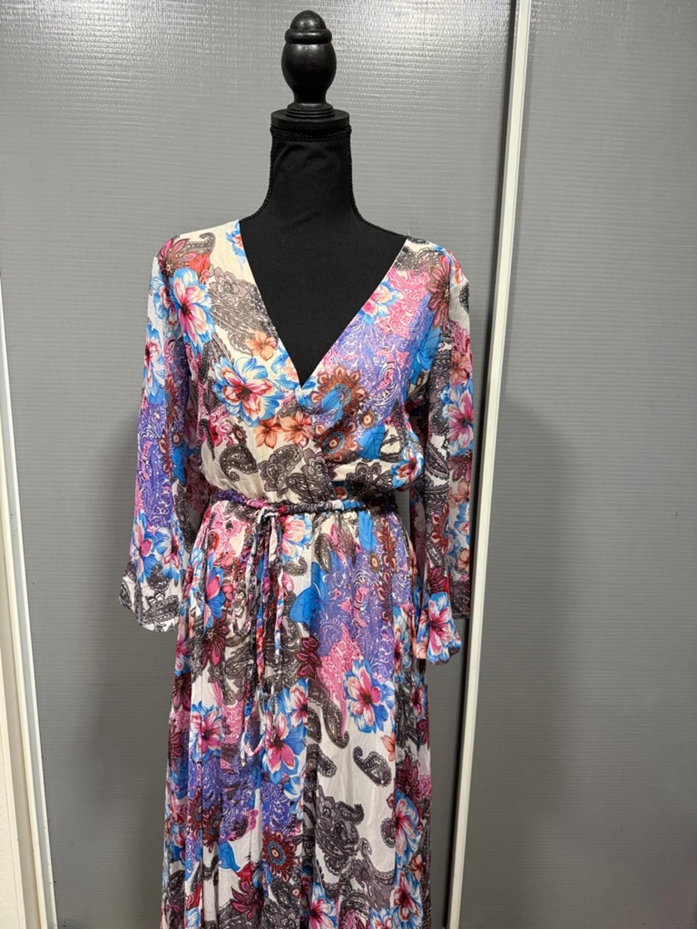 Floral V-Neck Maxi Dress in Blue & Pink